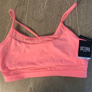 Victoria’s Secret sports bra nwt size large